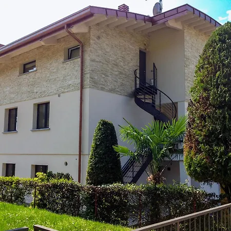 Casa Robilio Maccagno